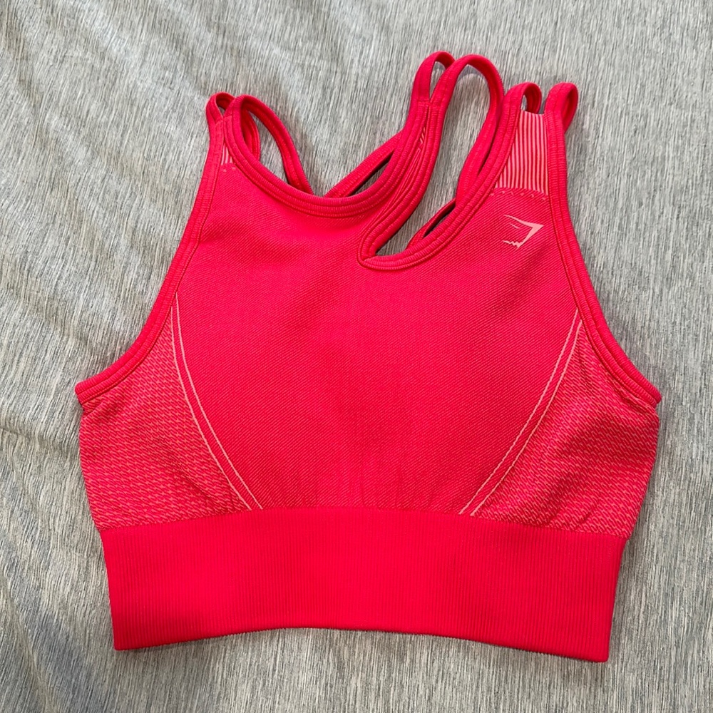 Gymshark Ultra Seamless pink sports bra